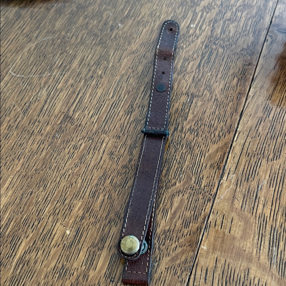 Daniel Mink Gold “Sahara” Swiss Quartz Watch with original leather band. EUC - Picture 13 of 13